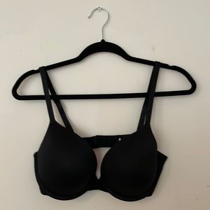 Pink VS bra